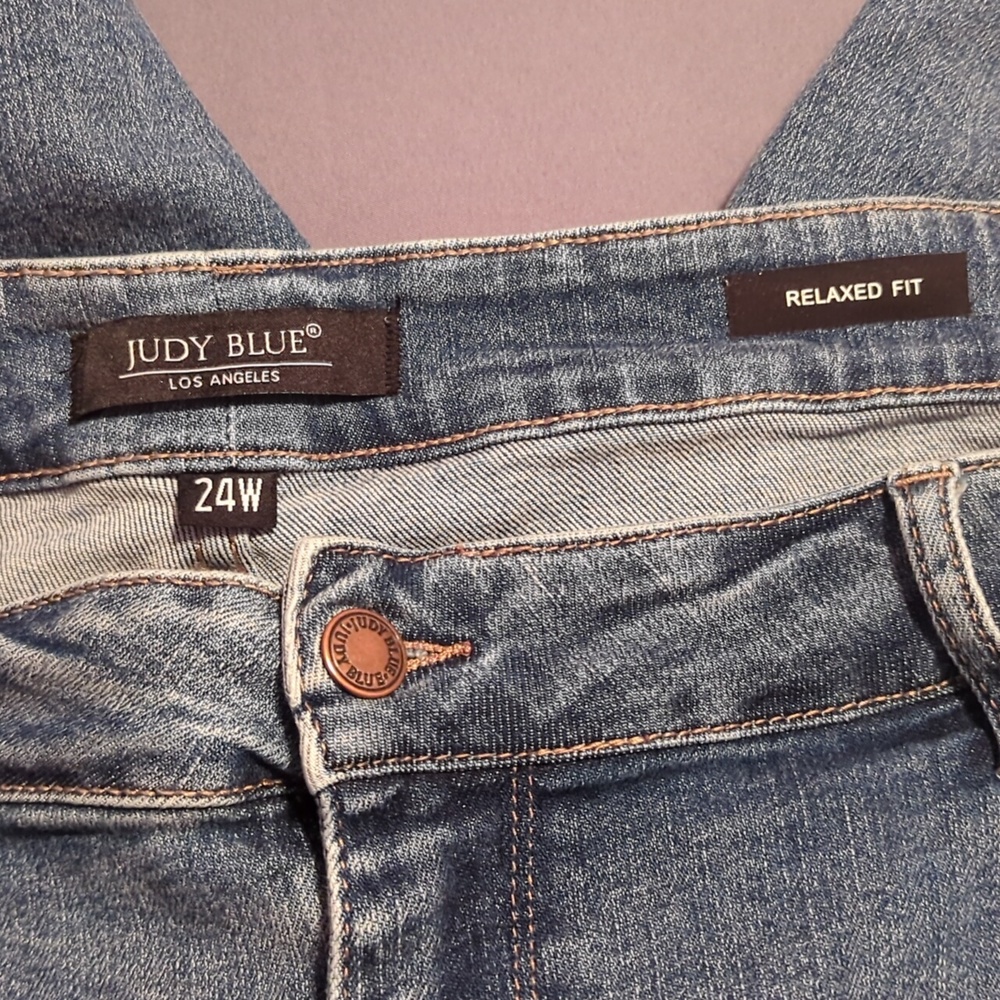 Judy Blue relaxed fit jeans